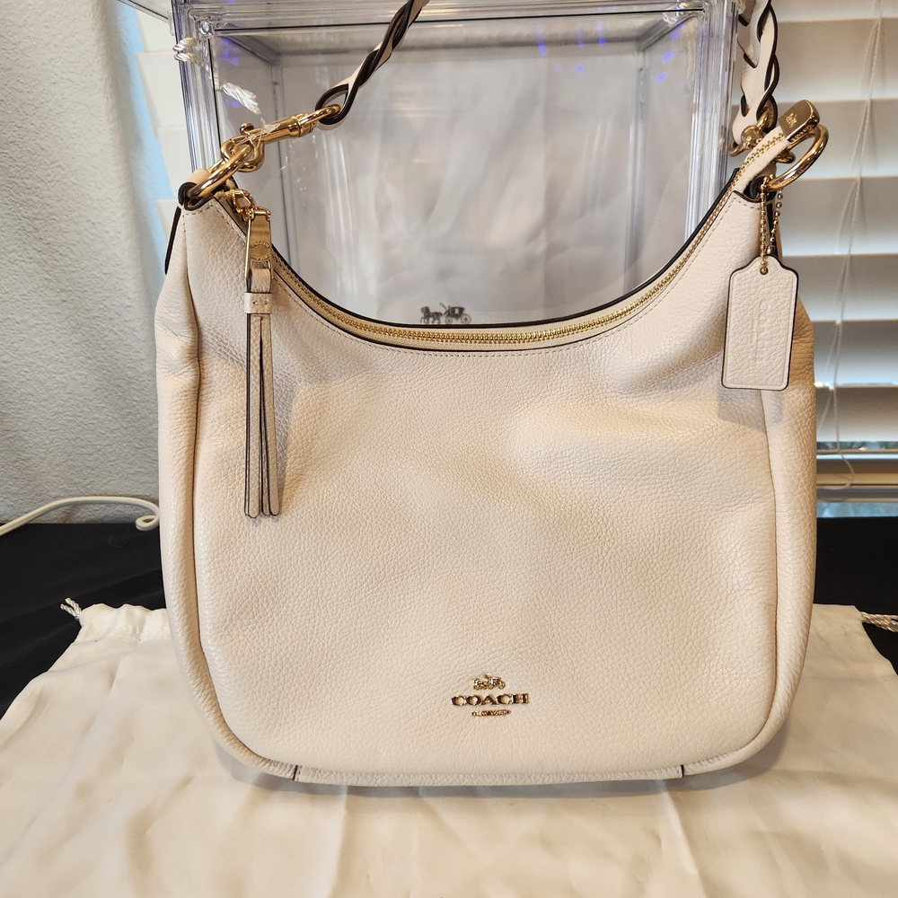 Coach Ivory Leather Shoulder Bag